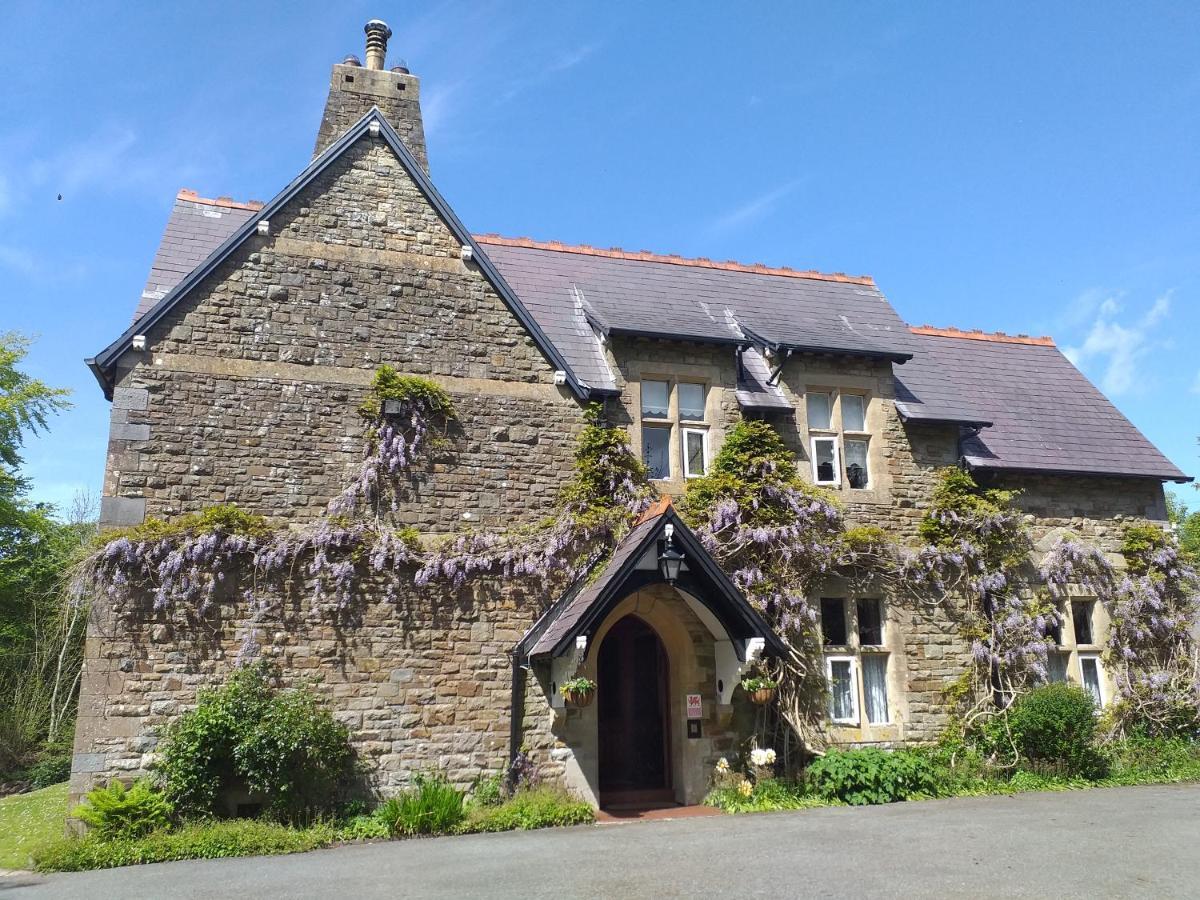 St David'S Guesthouse 하버포드웨스트 외부 사진