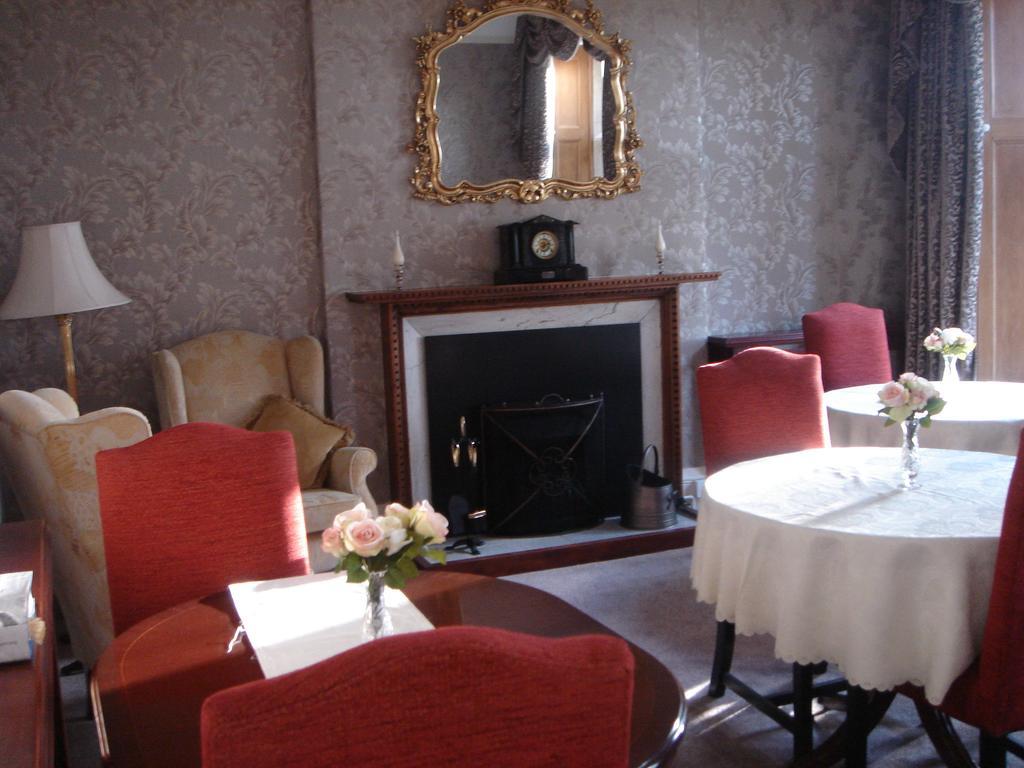 St David'S Guesthouse 하버포드웨스트 외부 사진