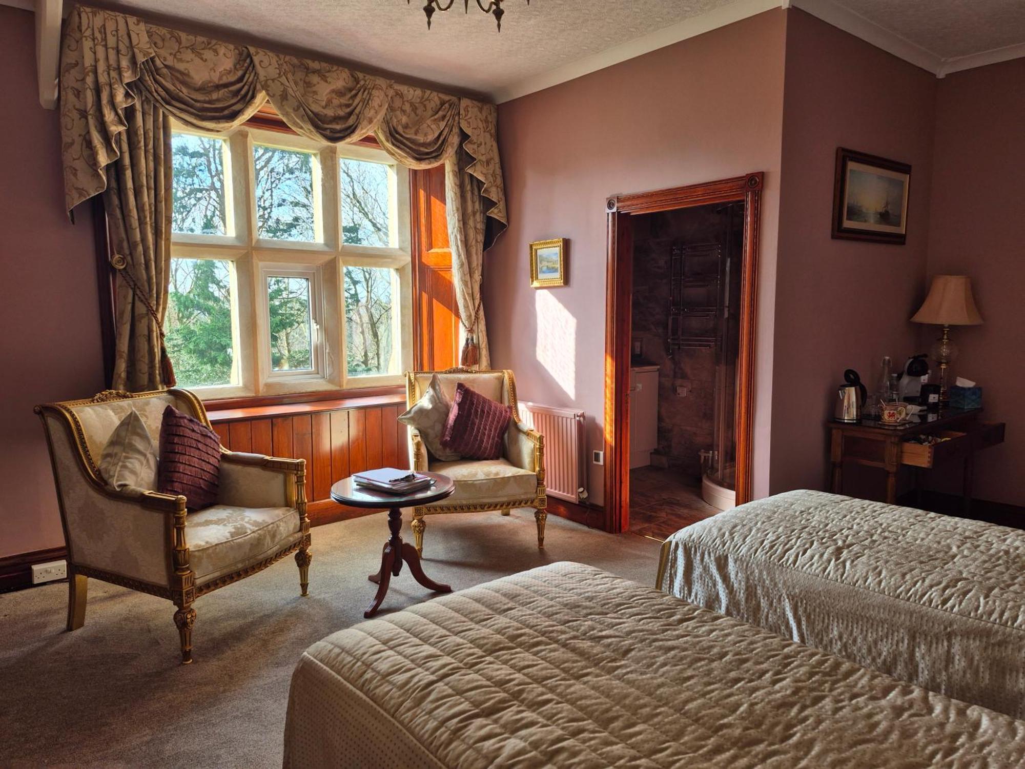 St David'S Guesthouse 하버포드웨스트 외부 사진